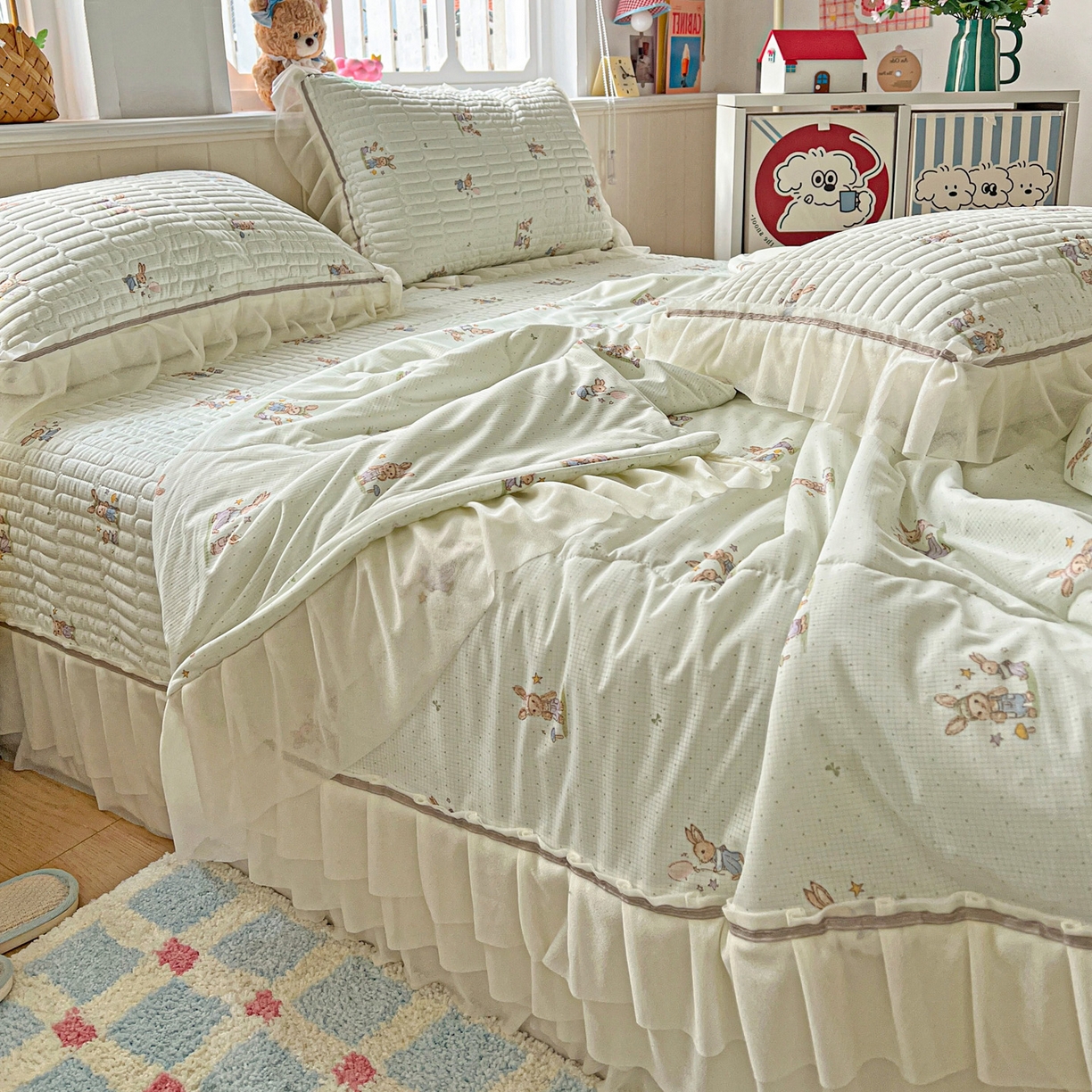 91家纺网 家纺一手货源 找家纺 富米莱（原臻工厂） 2026新款高奢维密花边冰肤格凉感夏凉被床盖夏被四件套 夏被床盖-青屿小兔