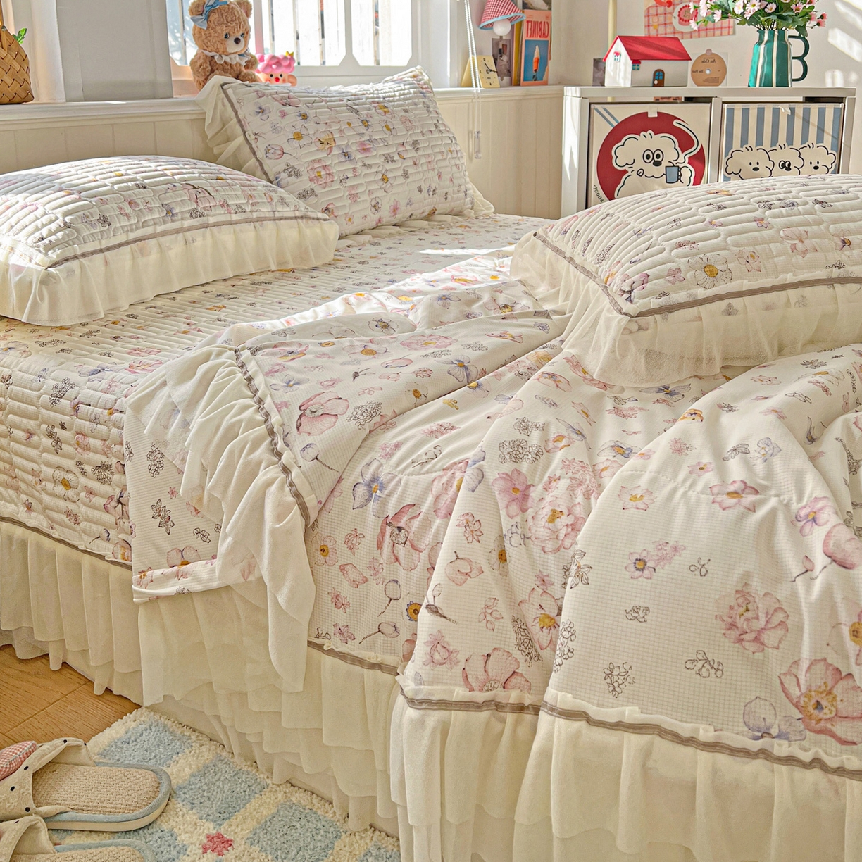 91家纺网 家纺一手货源 找家纺 富米莱（原臻工厂） 2026新款高奢维密花边冰肤格凉感夏凉被床盖夏被四件套 夏被床盖-清欢花屿