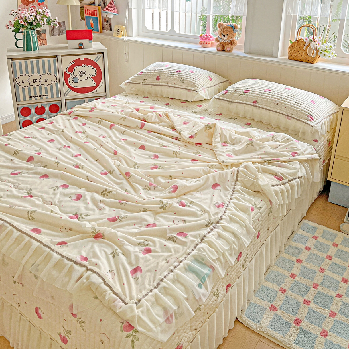 91家纺网 家纺一手货源 找家纺 富米莱（原臻工厂） 2026新款高奢维密花边冰肤格凉感夏凉被床盖夏被四件套 夏被床盖-桃桃奶英