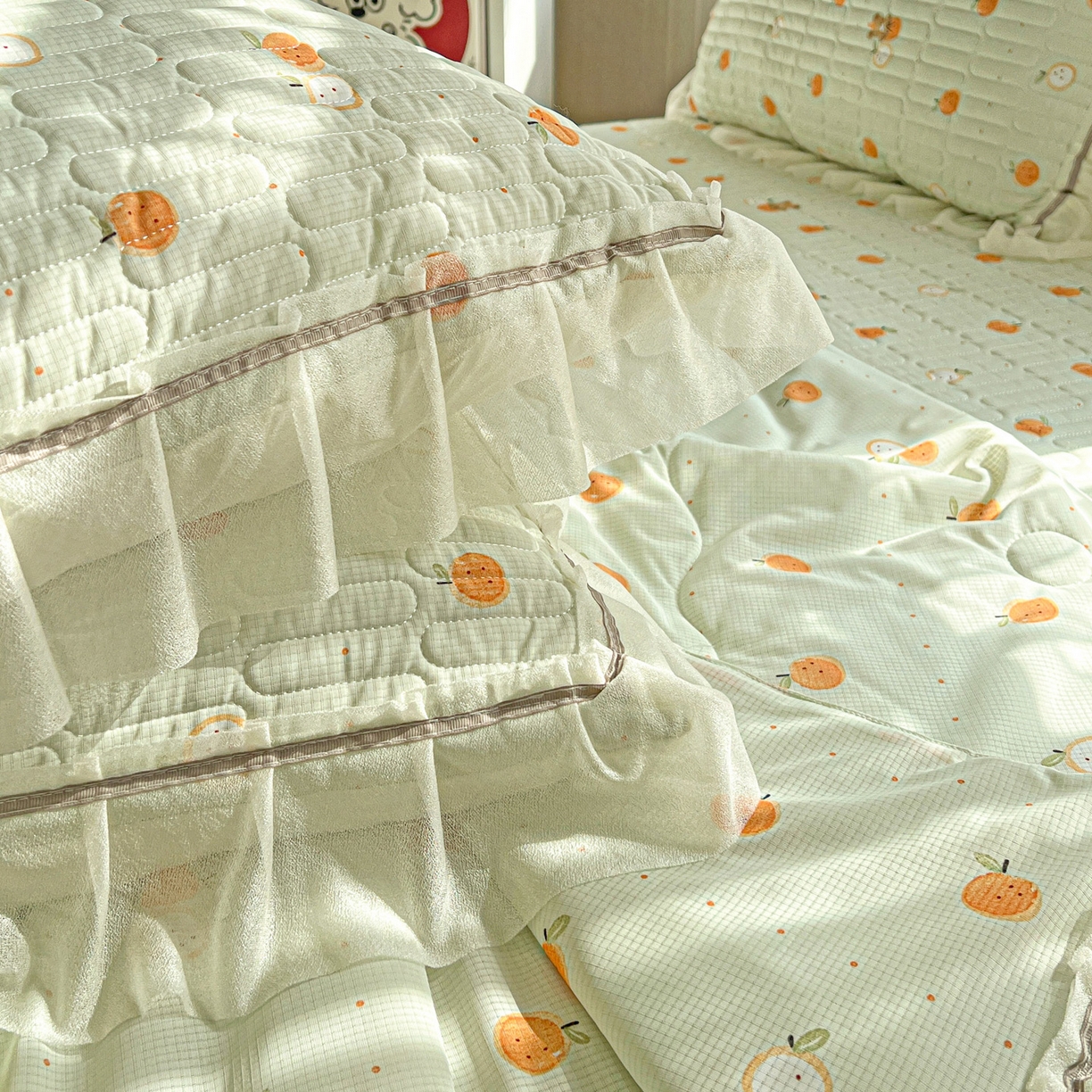 91家纺网 家纺一手货源 找家纺 富米莱（原臻工厂） 2026新款高奢维密花边冰肤格凉感夏凉被床盖夏被四件套 夏被床盖-小蜜橘