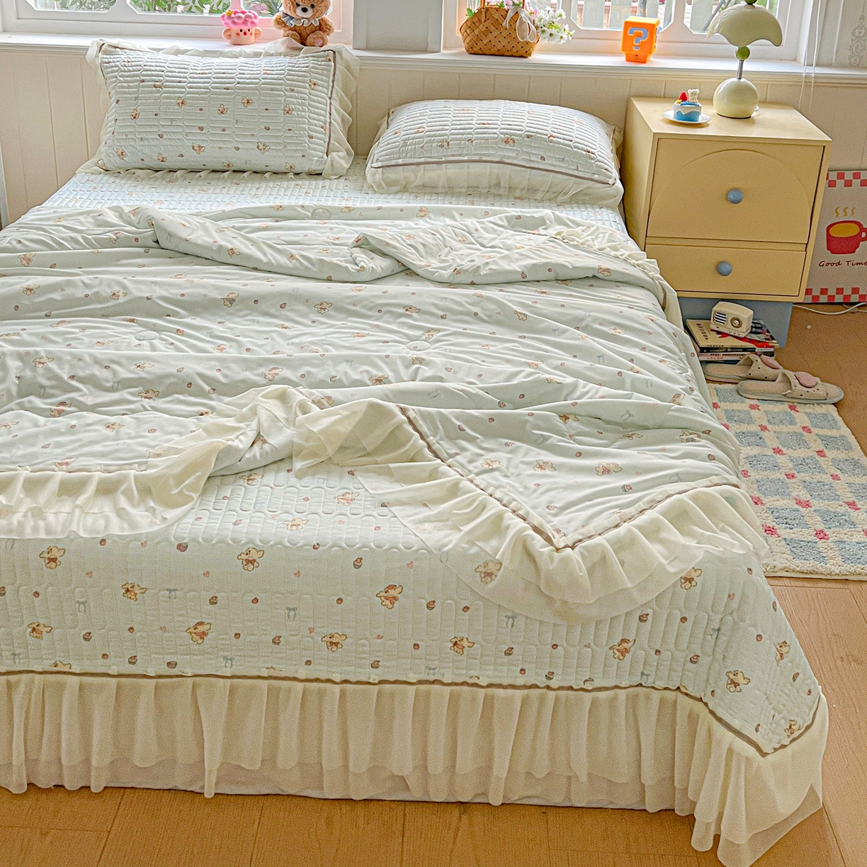 91家纺网 家纺一手货源 找家纺 富米莱（原臻工厂） 2026新款高奢维密花边冰肤格凉感夏凉被床盖夏被四件套 夏被床盖-熊来好运