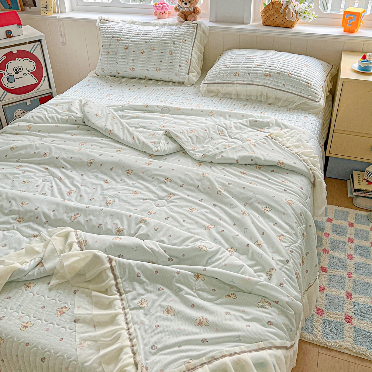 91家纺网 家纺一手货源 找家纺 富米莱（原臻工厂） 2026新款高奢维密花边冰肤格凉感夏凉被床盖夏被四件套 夏被床盖-熊来好运