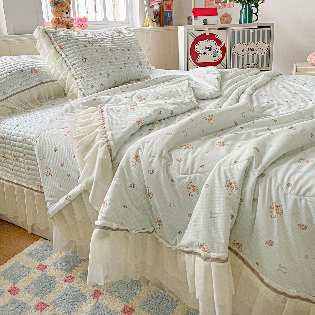 91家纺网 家纺一手货源 找家纺 富米莱（原臻工厂） 2026新款高奢维密花边冰肤格凉感夏凉被床盖夏被四件套 夏被床盖-熊来好运