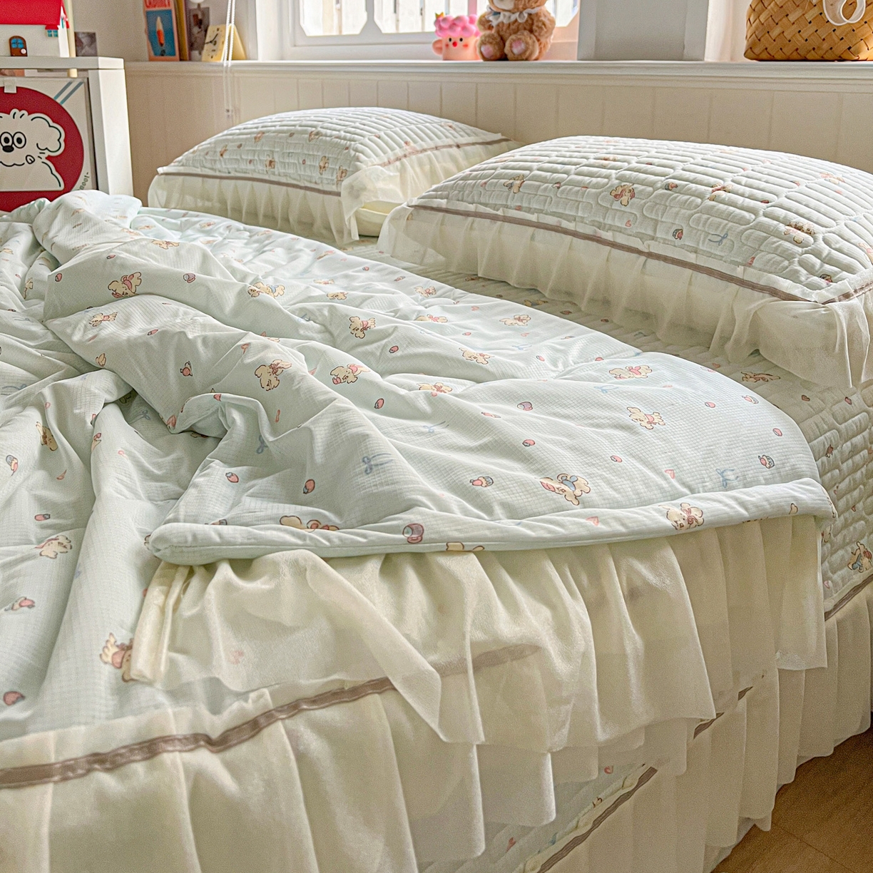 91家纺网 家纺一手货源 找家纺 富米莱（原臻工厂） 2026新款高奢维密花边冰肤格凉感夏凉被床盖夏被四件套 夏被床盖-熊来好运