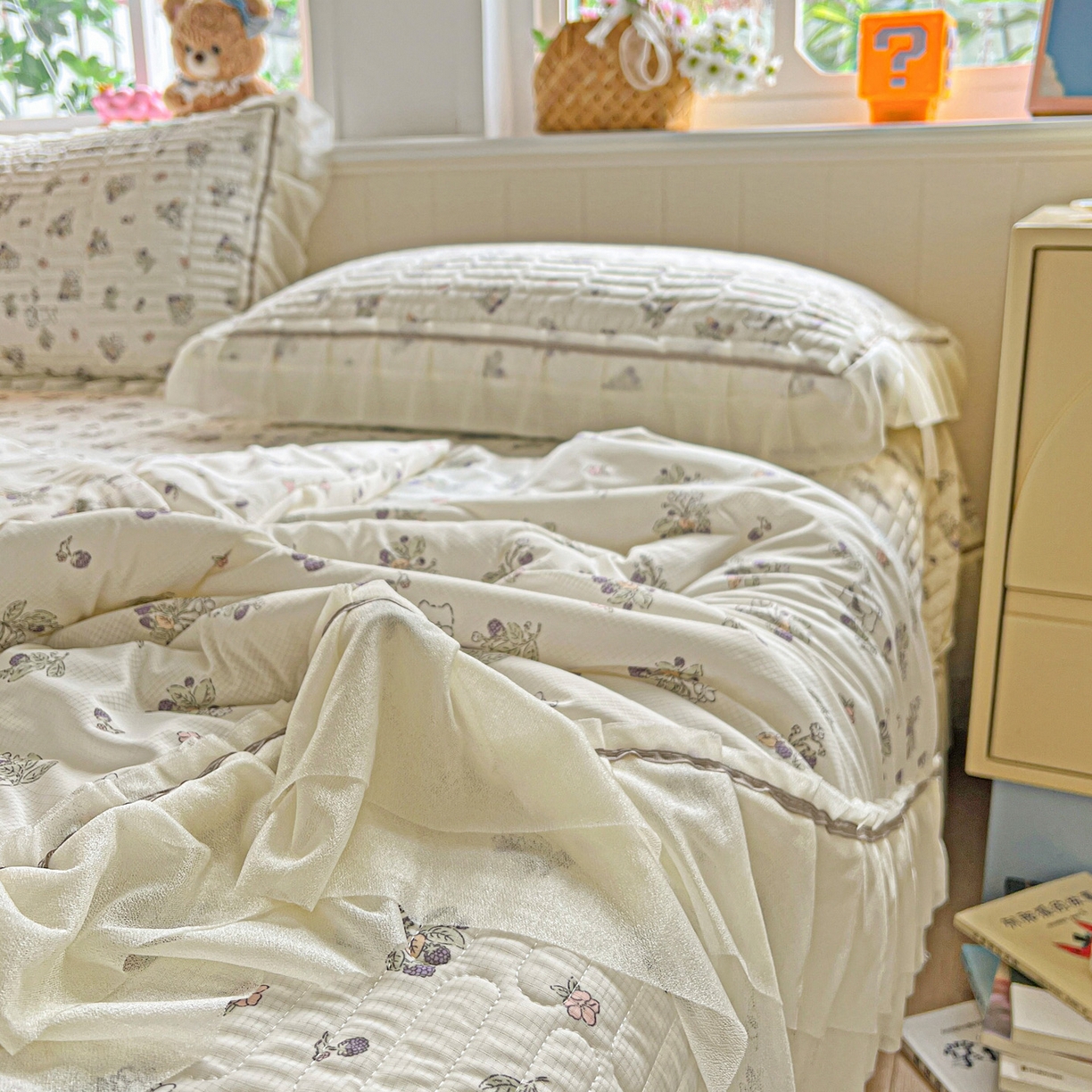 91家纺网 家纺一手货源 找家纺 富米莱（原臻工厂） 2026新款高奢维密花边冰肤格凉感夏凉被床盖夏被四件套 夏被床盖-紫花小猫