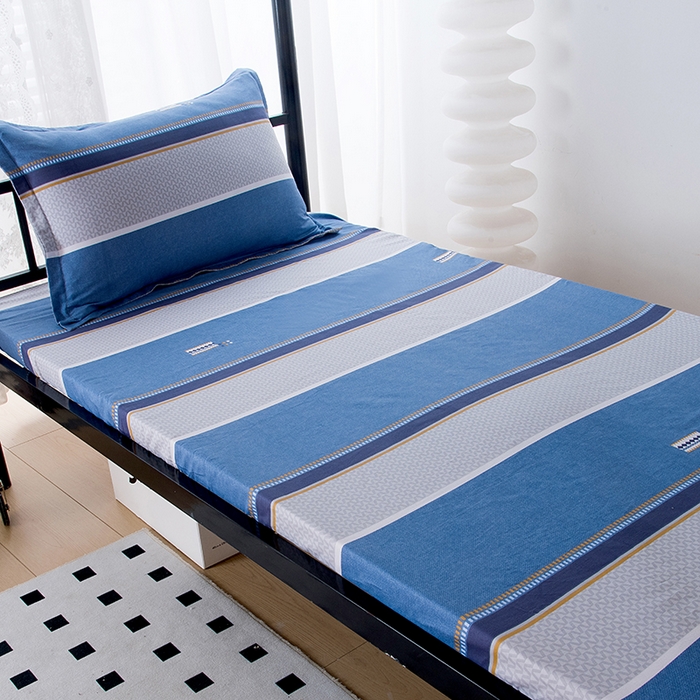 91家纺网 家纺一手货源 找家纺 茗婷家纺 2026新款纯棉学生宿舍上下铺床单款床笠款三件套四季款 时光倒影兰