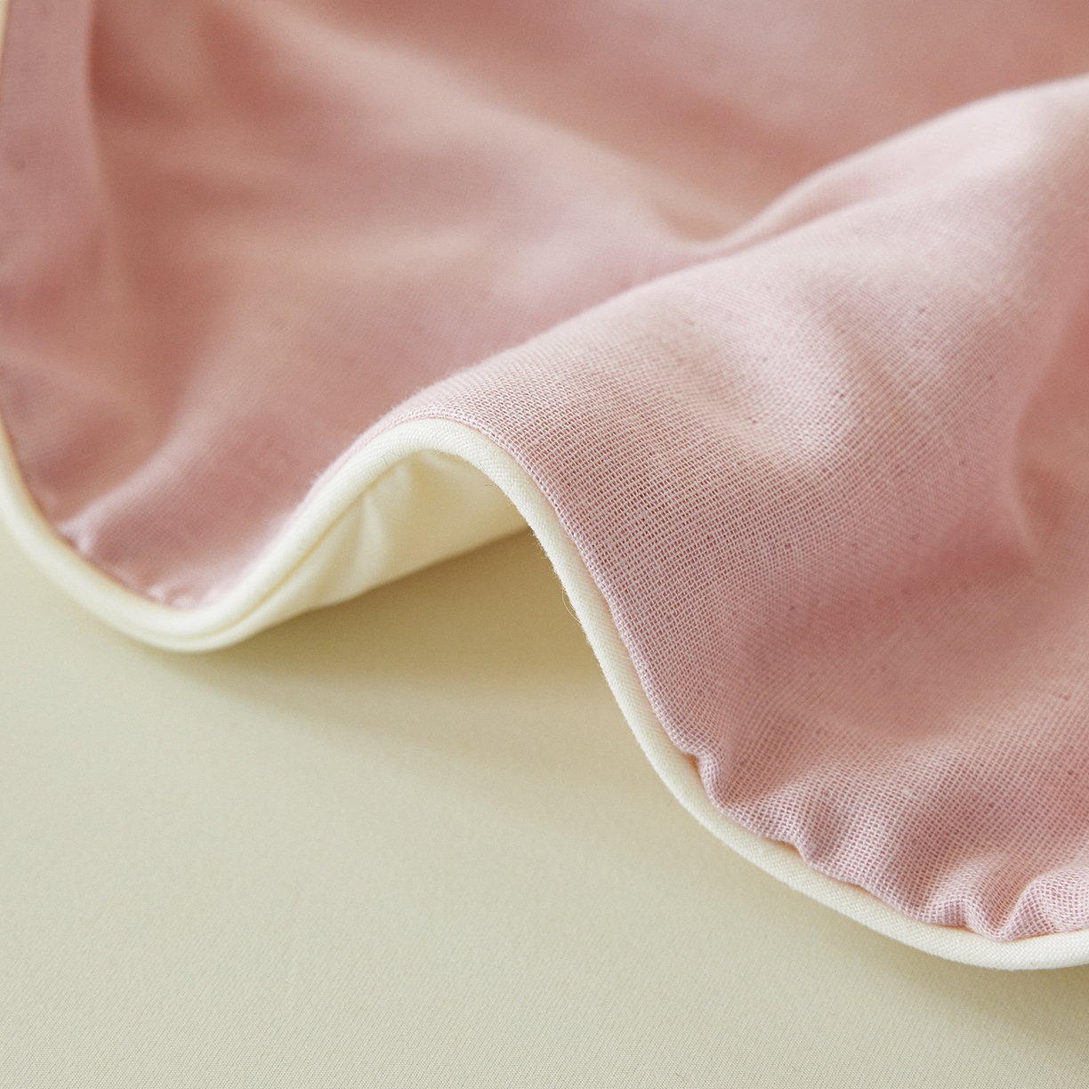 91家纺网 家纺一手货源 找家纺 （总）莱宁被业 2026新款冰纱系列全棉双层纱锦氨凉感丝夏被