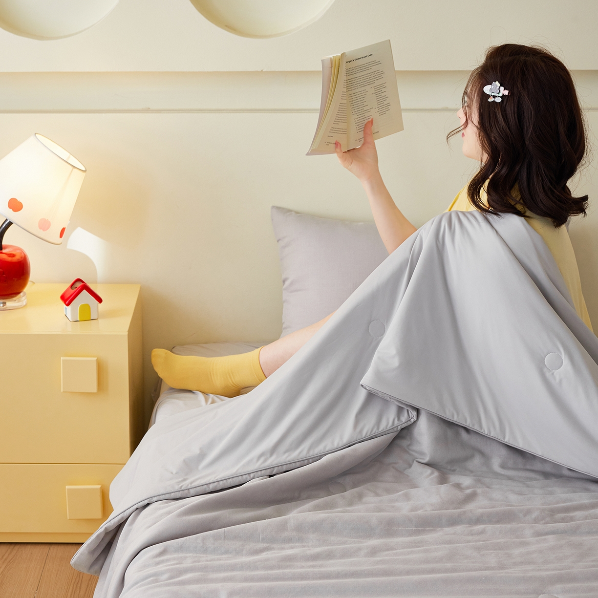 91家纺网 家纺一手货源 找家纺 莱宁被业 2026新款冰纱系列全棉双层纱锦氨凉感丝夏被 椰椰冰纱