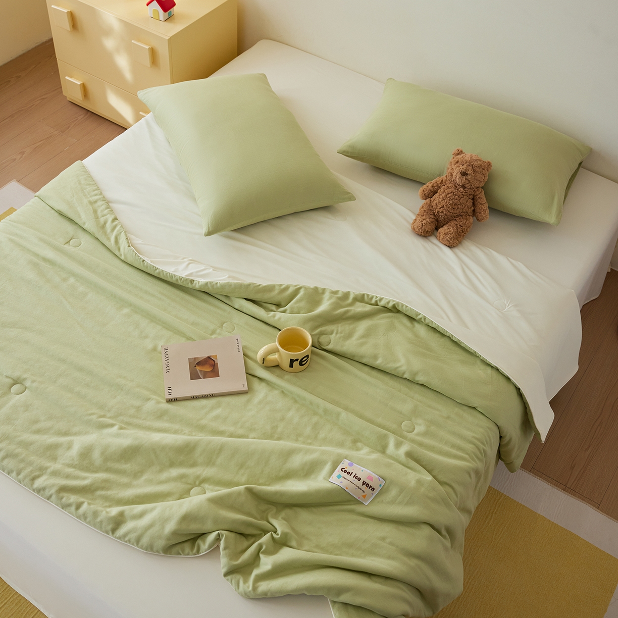 91家纺网 家纺一手货源 找家纺 莱宁被业 2026新款冰纱系列全棉双层纱锦氨凉感丝夏被 抹茶冰纱