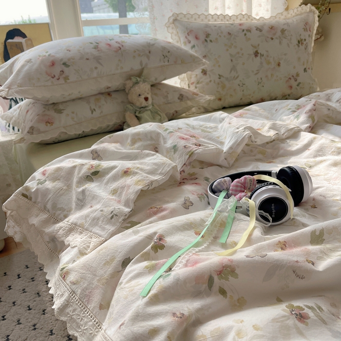 91家纺网 家纺一手货源 找家纺 爱彼家纺 2026夏季新款镂空花边水洗棉夏被夏凉被空调被清洗碎花风 镂空夏被-春花秋月