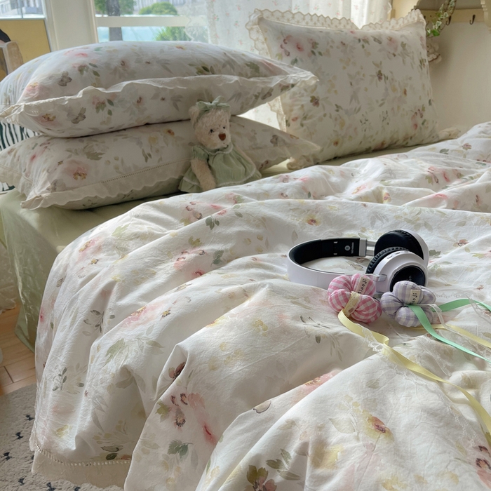 91家纺网 家纺一手货源 找家纺 爱彼家纺 2026夏季新款镂空花边水洗棉夏被夏凉被空调被清洗碎花风 镂空夏被-春花秋月