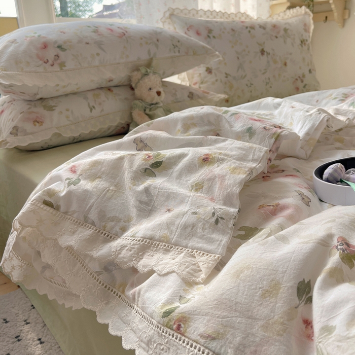 91家纺网 家纺一手货源 找家纺 爱彼家纺 2026夏季新款镂空花边水洗棉夏被夏凉被空调被清洗碎花风 镂空夏被-春花秋月