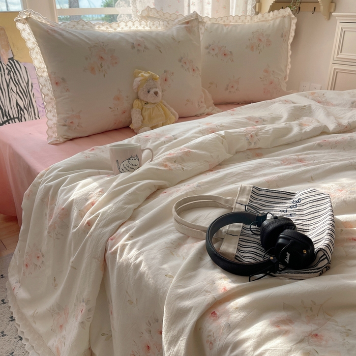 爱彼家纺 2026夏季新款镂空花边水洗棉夏被夏凉被空调被清洗碎花风 镂空夏被-夏日风情