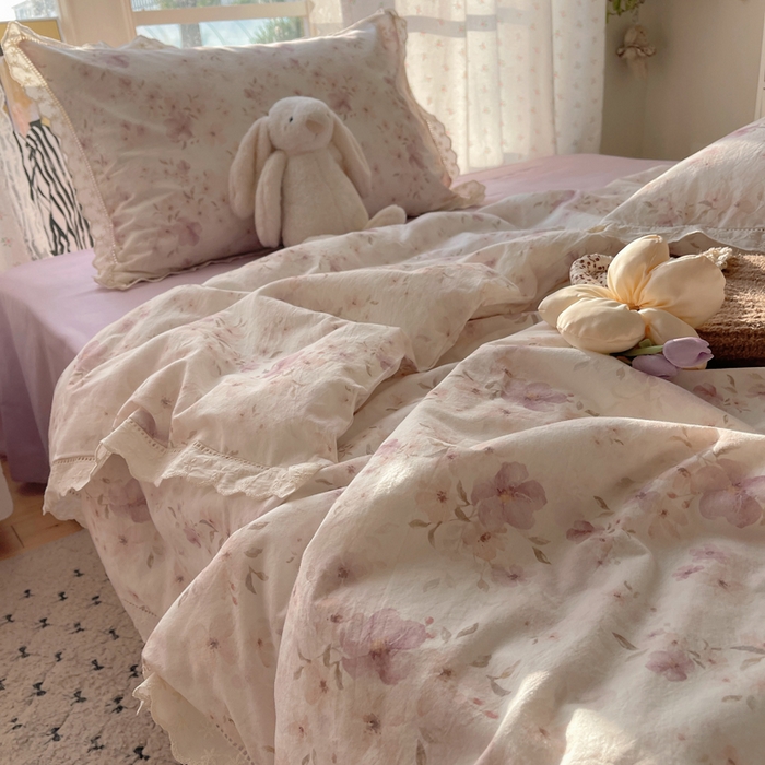 91家纺网 家纺一手货源 找家纺 爱彼家纺 2026夏季新款镂空花边水洗棉夏被夏凉被空调被清洗碎花风 镂空夏被-春意