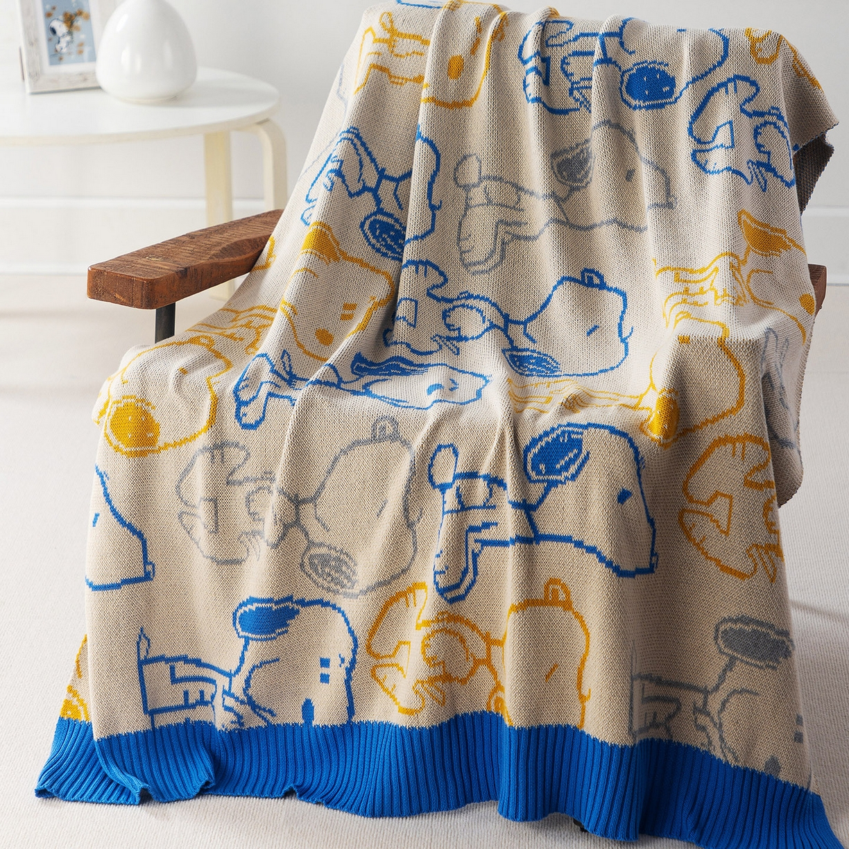 91家纺网 家纺一手货源 找家纺 苏艺针织史努比SNOOPY正版授权独家全棉针织多功能盖毯终端控价 史努比-百变派对