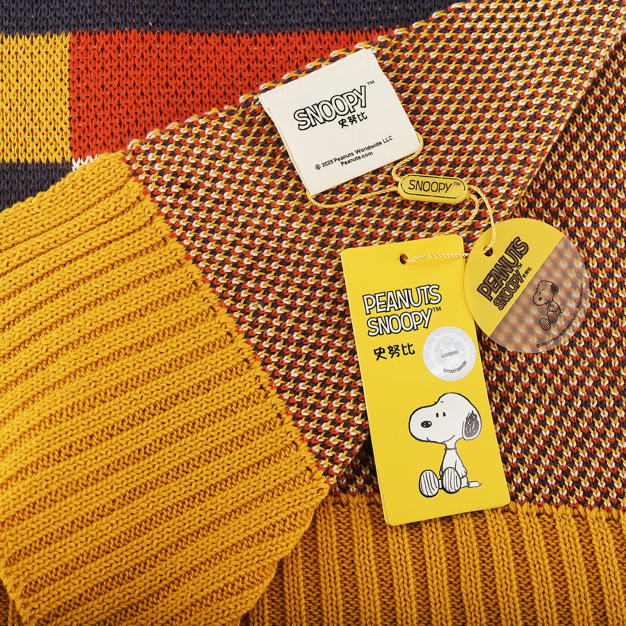 91家纺网 家纺一手货源 找家纺 苏艺针织史努比SNOOPY正版授权独家全棉针织多功能盖毯终端控价 史努比-幻像（黄）