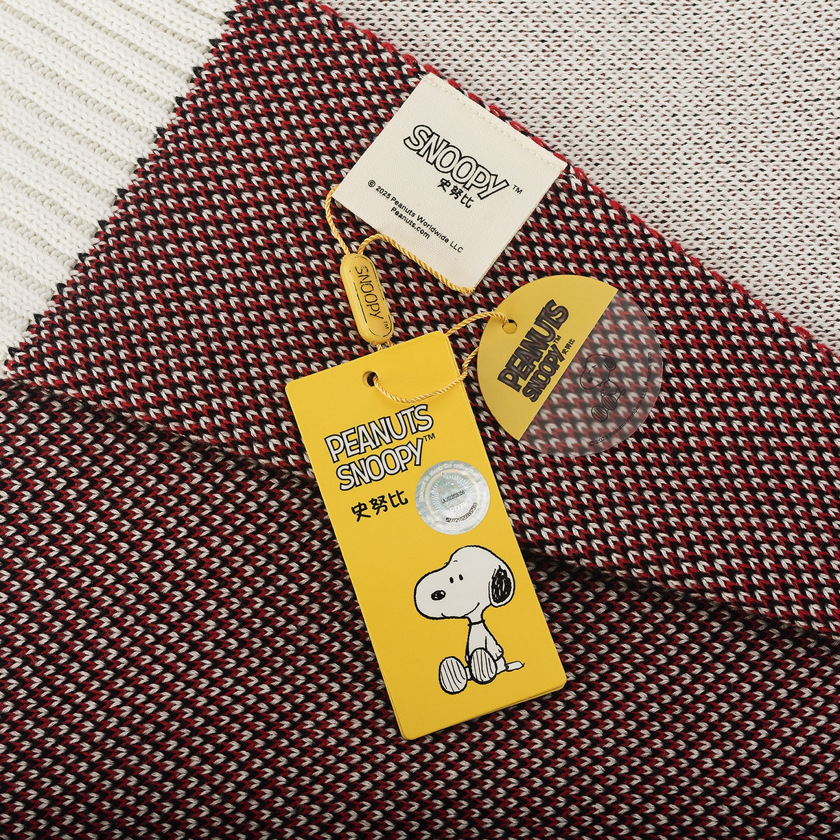 91家纺网 家纺一手货源 找家纺 苏艺针织史努比SNOOPY正版授权独家全棉针织多功能盖毯终端控价 史努比-世界限定