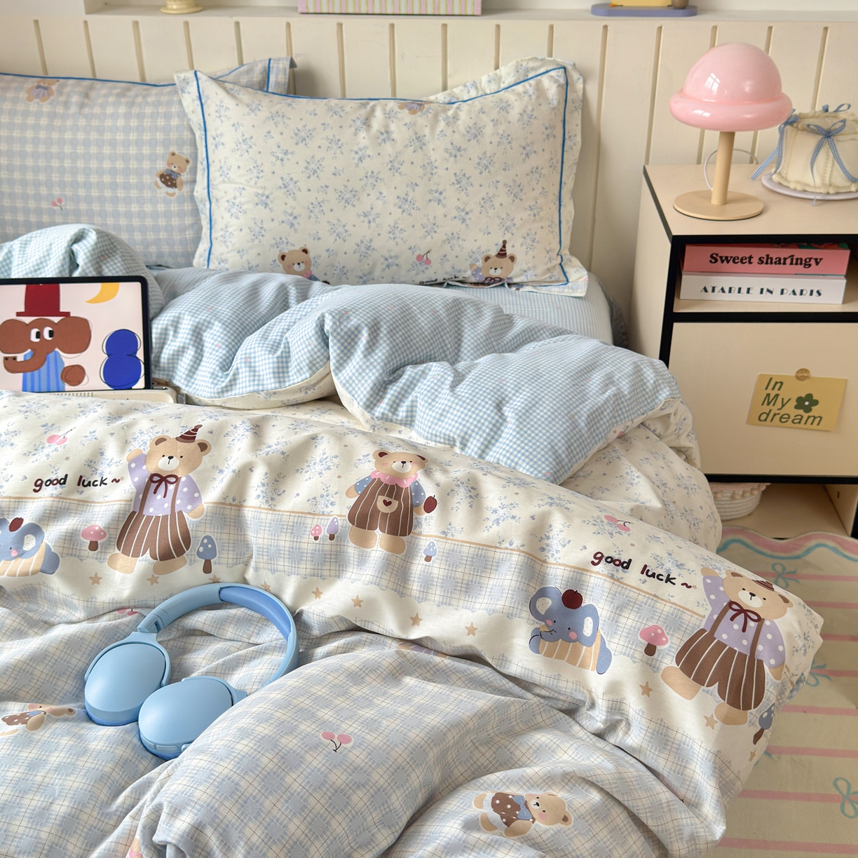 91家纺网 家纺一手货源 找家纺 乐童家纺 2026新款全棉纯棉网红直播爆款吊边＋一字绣工艺款四件套（四） 布偶野餐