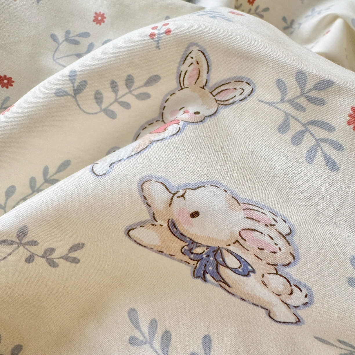 91家纺网 家纺一手货源 找家纺 乐童家纺 2026新款全棉纯棉网红直播爆款吊边＋一字绣工艺款四件套（四） 觅时光-兰