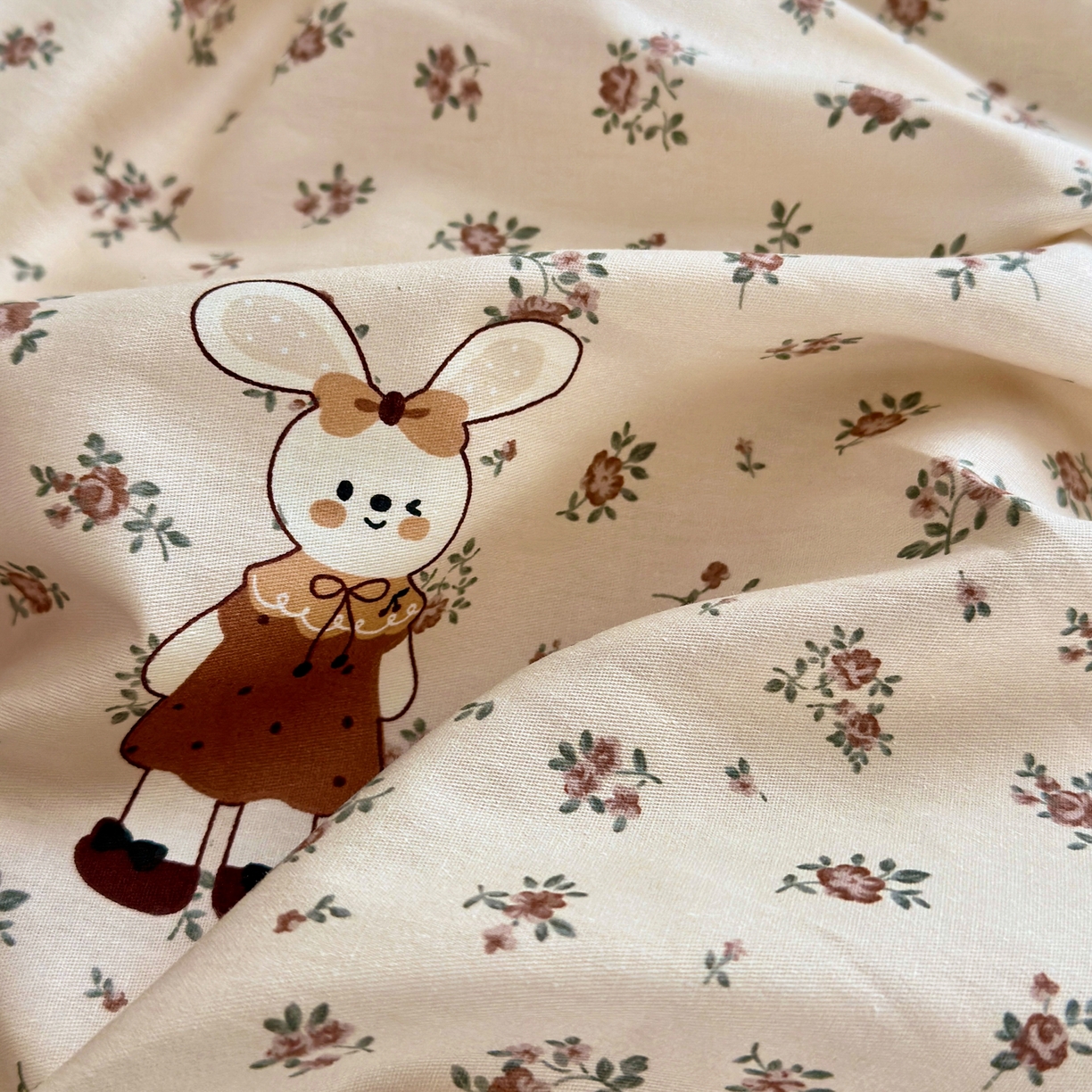 91家纺网 家纺一手货源 找家纺 乐童家纺 2026新款全棉纯棉网红直播爆款吊边＋一字绣工艺款四件套（四） 南瓜甜心