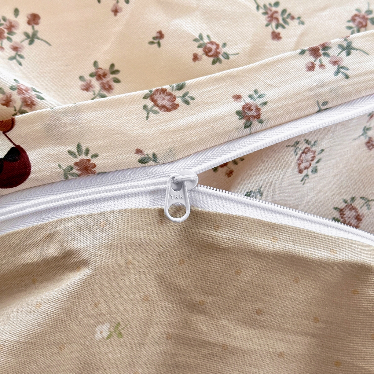 91家纺网 家纺一手货源 找家纺 乐童家纺 2026新款全棉纯棉网红直播爆款吊边＋一字绣工艺款四件套（四） 南瓜甜心