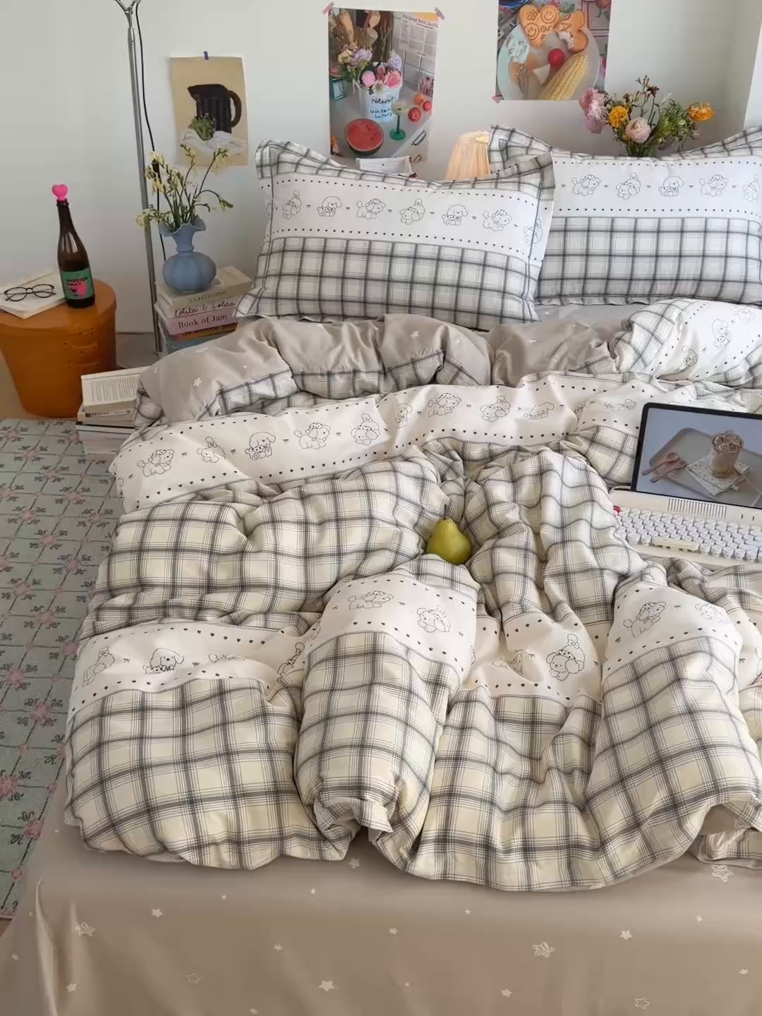 91家纺网 家纺一手货源 找家纺 乐童家纺 2026新款全棉纯棉网红直播爆款吊边＋一字绣工艺款四件套（四） 暖萌汪汪