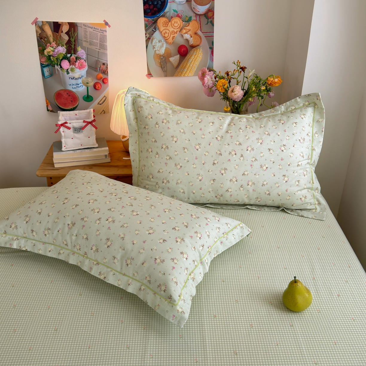 91家纺网 家纺一手货源 找家纺 乐童家纺 2026新款全棉纯棉网红直播爆款吊边＋一字绣工艺款四件套（四） 田园布偶记-绿