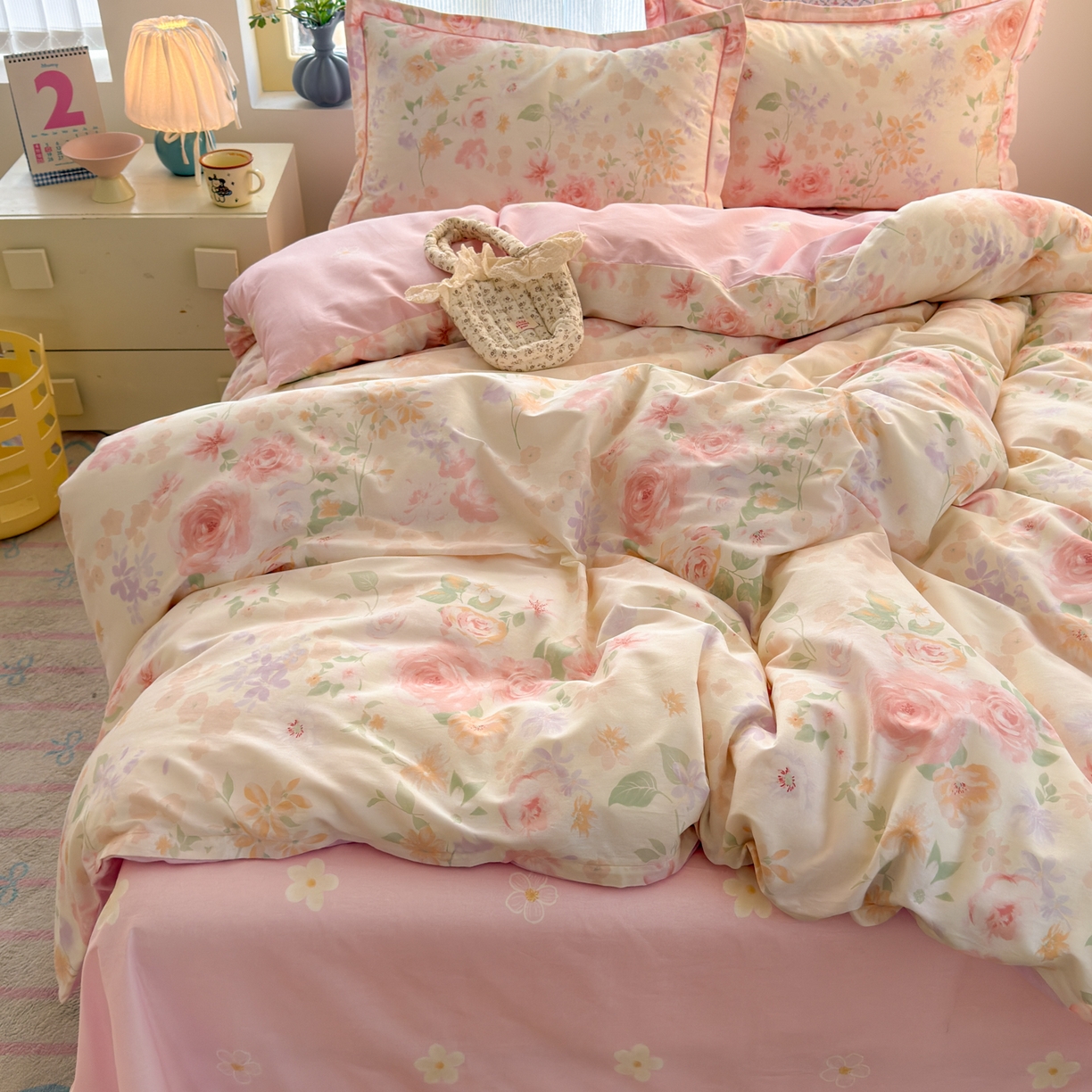 91家纺网 家纺一手货源 找家纺 乐童家纺 2026新款全棉纯棉网红直播爆款吊边＋一字绣工艺款四件套（四） 雾飞花