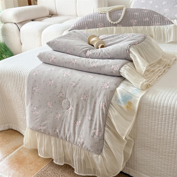 91家纺网 家纺一手货源 找家纺 （总）吾欢心 2026新款法式花边凉感丝夏凉被空调被夏被可机洗