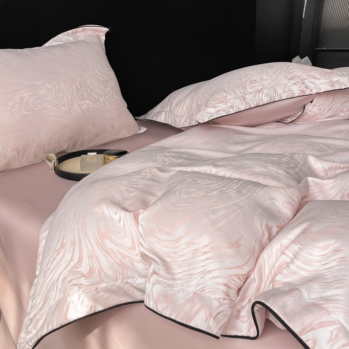 91家纺网 家纺一手货源 找家纺 爱彼家纺 2026新款轻奢水洗冰丝提花亲肤四件套 知夏优雅粉