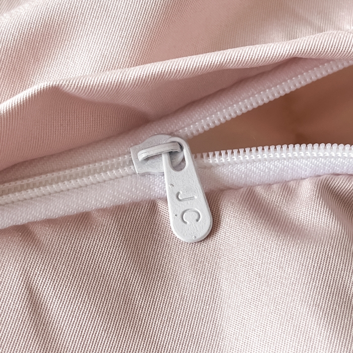 91家纺网 家纺一手货源 找家纺 爱彼家纺 2026新款轻奢水洗冰丝提花亲肤四件套 知夏优雅粉