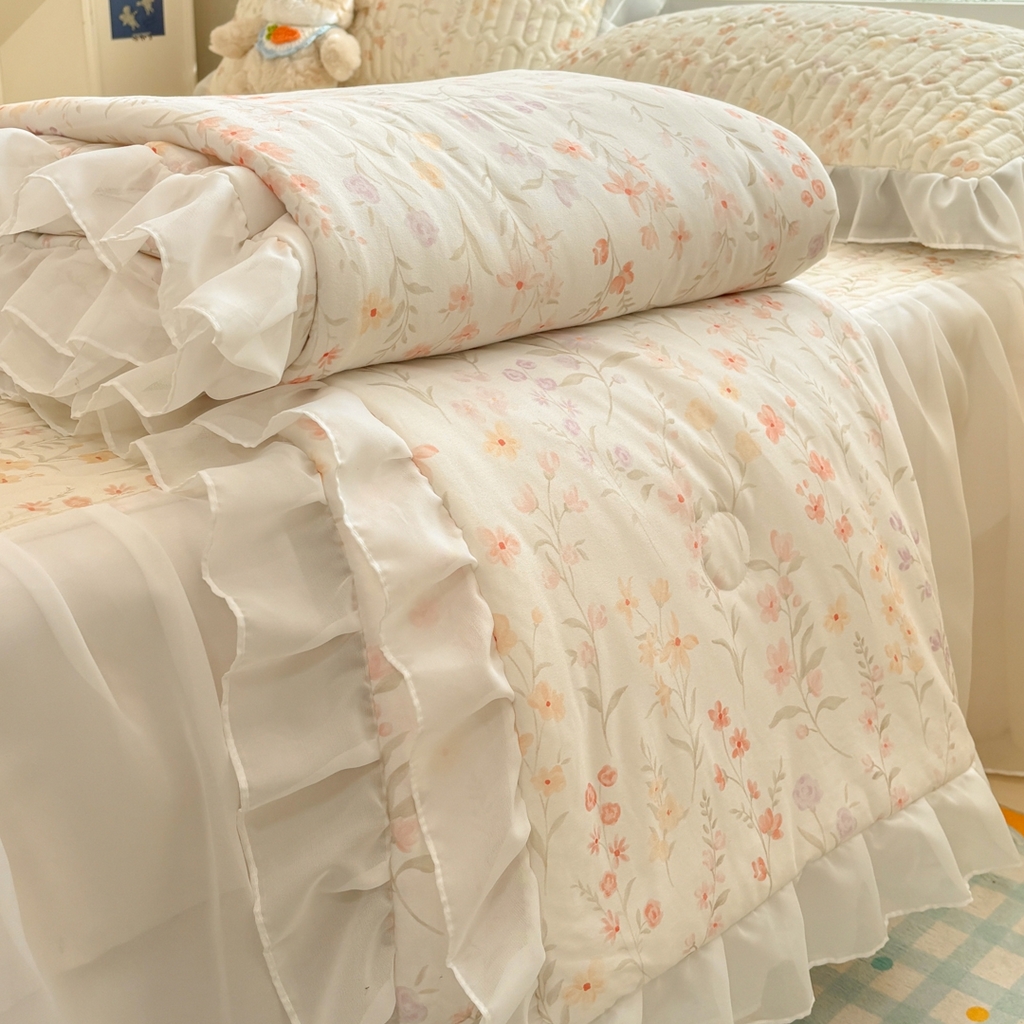 91家纺网 家纺一手货源 找家纺 慕尚家纺 2026新款床裙凉席夏被空调被夏凉被三件套四件套 床裙款 明媚