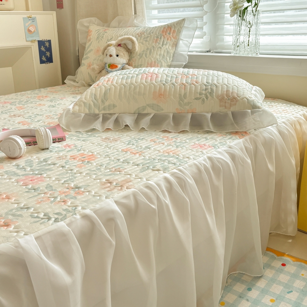 91家纺网 家纺一手货源 找家纺 慕尚家纺 2026新款床裙凉席夏被空调被夏凉被三件套四件套 床裙款 暖阳花开