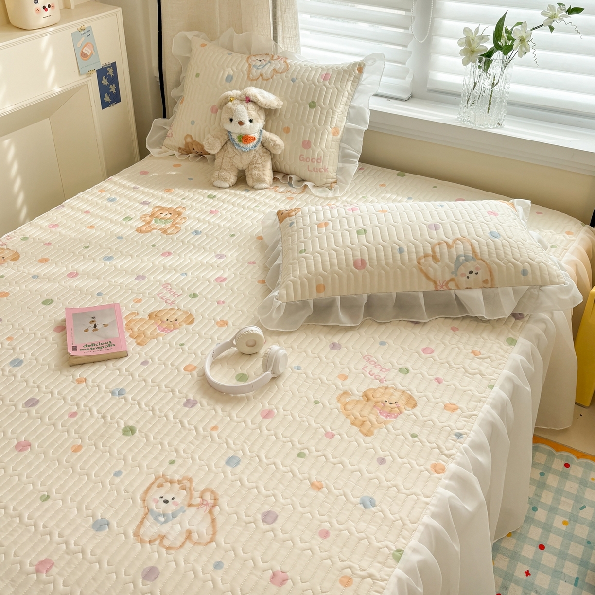 91家纺网 家纺一手货源 找家纺 慕尚家纺 2026新款床裙凉席夏被空调被夏凉被三件套四件套 床裙款 甜心熊