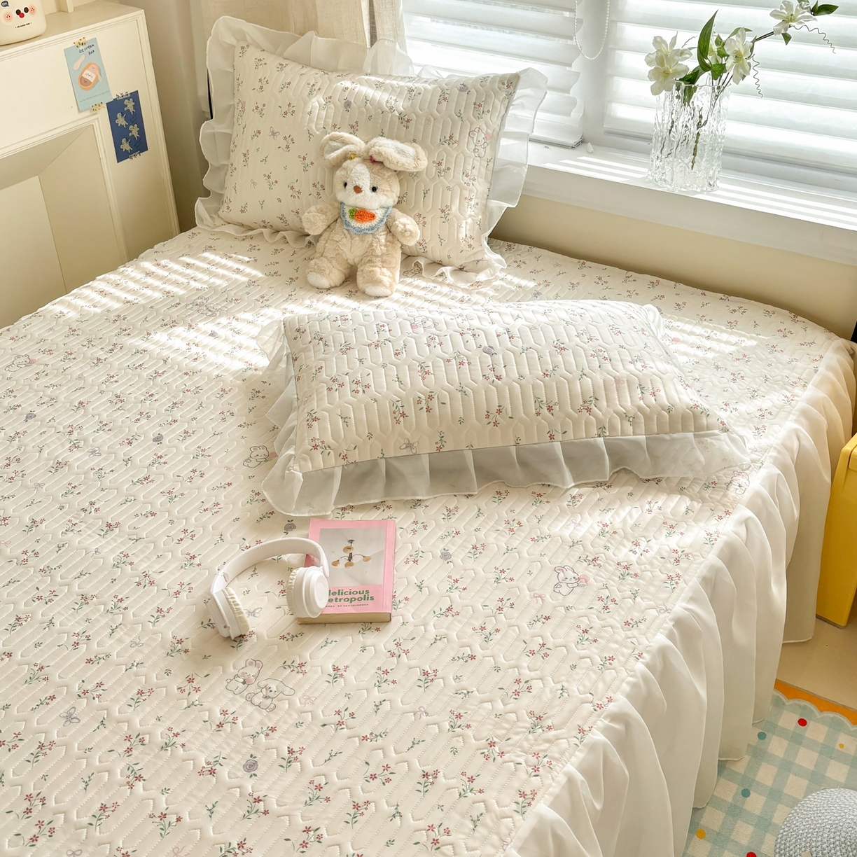 91家纺网 家纺一手货源 找家纺 慕尚家纺 2026新款床裙凉席夏被空调被夏凉被三件套四件套 床裙款 小兔碎花