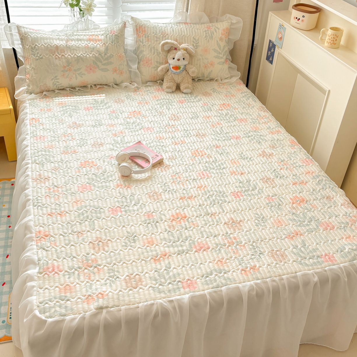 91家纺网 家纺一手货源 找家纺 慕尚家纺 2026新款床裙凉席夏被空调被夏凉被三件套四件套 床裙款 暖阳花开