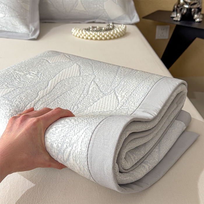 91家纺网 家纺一手货源 找家纺 宜派家纺 2026新款凉感过0.21夏天家用床单软席子可机洗空调席夏季高端华夫格凉席三件套 家大叶大-天空蓝-床席