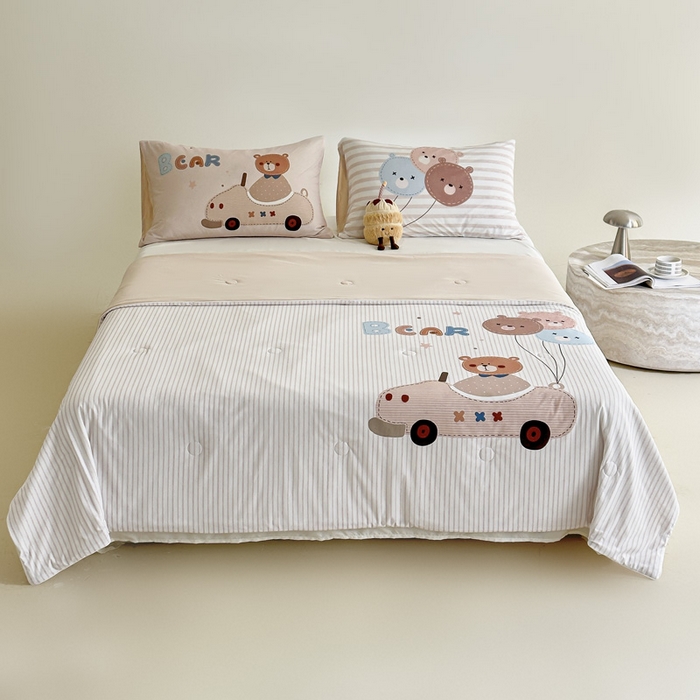 91家纺网 家纺一手货源 找家纺 豪美鑫 2026新款大版凉感夏被 拉风小熊