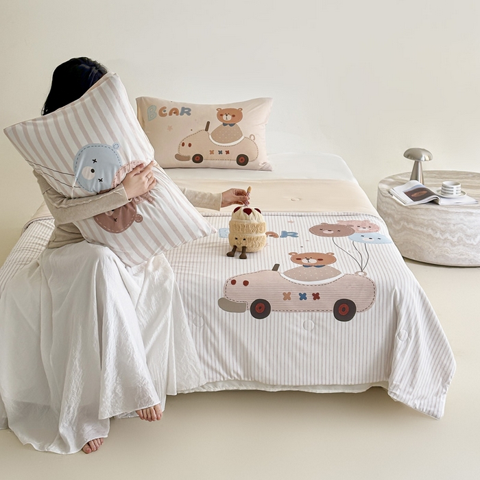 91家纺网 家纺一手货源 找家纺 豪美鑫 2026新款大版凉感夏被 拉风小熊