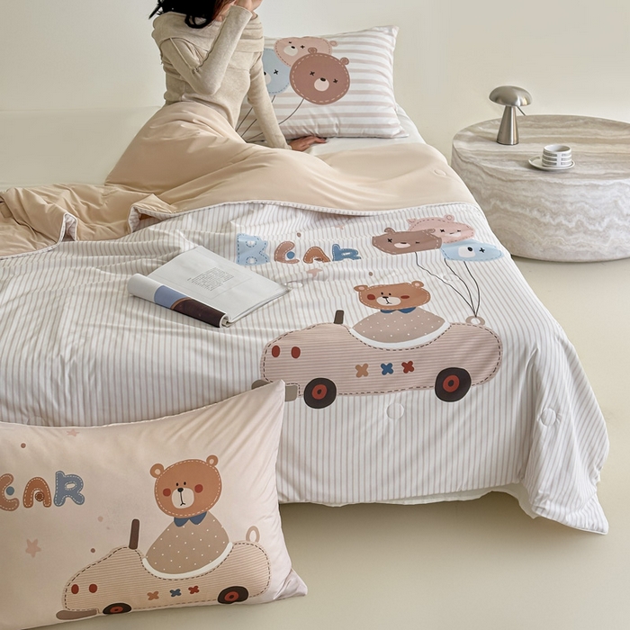 91家纺网 家纺一手货源 找家纺 豪美鑫 2026新款大版凉感夏被 拉风小熊