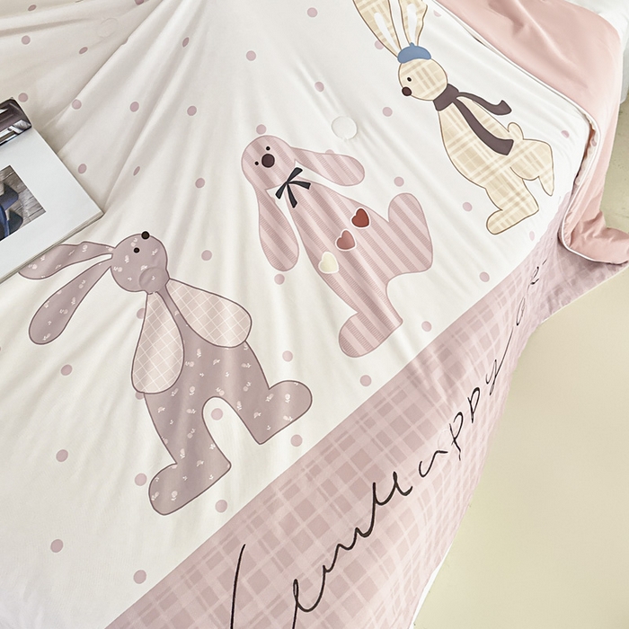 91家纺网 家纺一手货源 找家纺 豪美鑫 2026新款大版凉感夏被 三只小兔