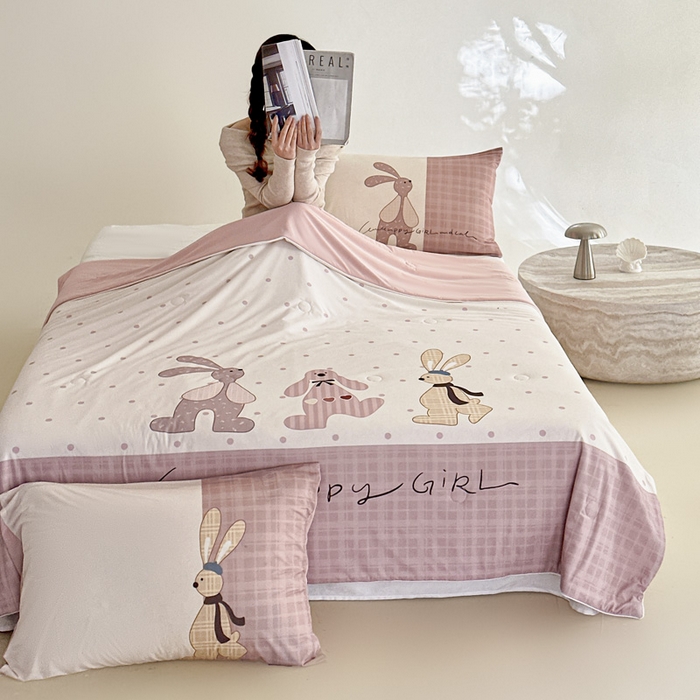 91家纺网 家纺一手货源 找家纺 豪美鑫 2026新款大版凉感夏被 三只小兔