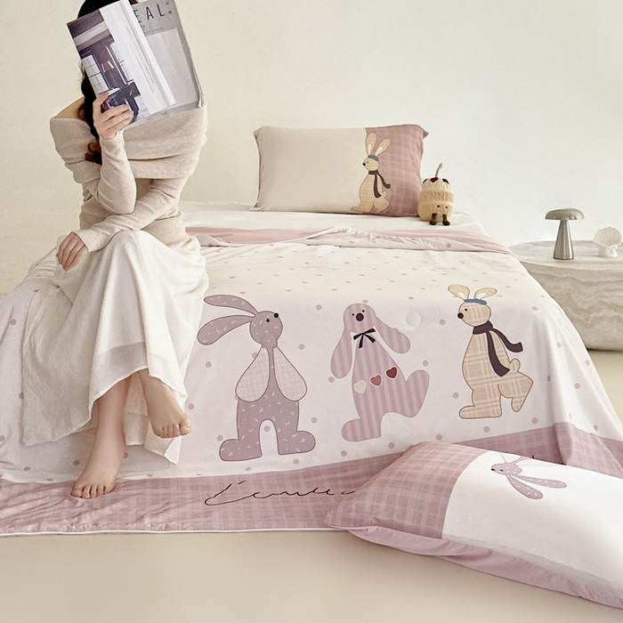 91家纺网 家纺一手货源 找家纺 豪美鑫 2026新款大版凉感夏被 三只小兔