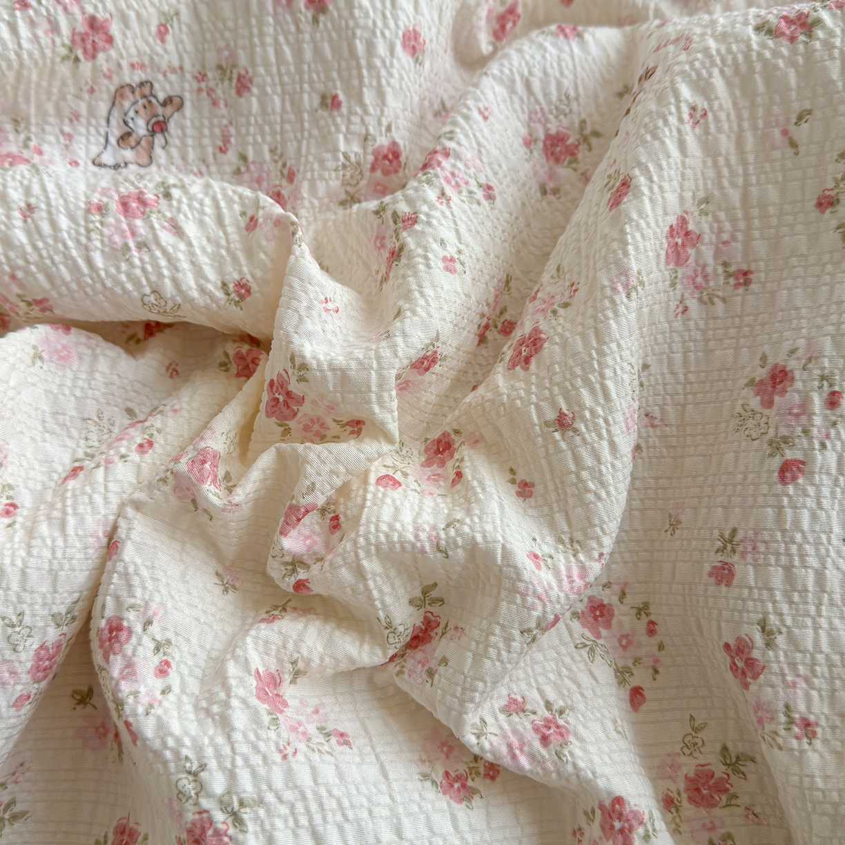 91家纺网 家纺一手货源 找家纺 （总）晚爱 2026新款泡芙棉双层纱夏被四件套小清新泡泡纱夏被四件套