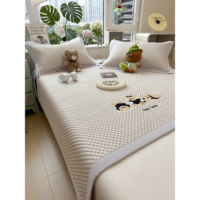 91家纺网 家纺一手货源 找家纺 （总）宜派家纺 2026新款A类卡通3D冰豆豆凉席三件套凉感值过0.21夏天刺绣冰丝席可机洗儿童空调软席子