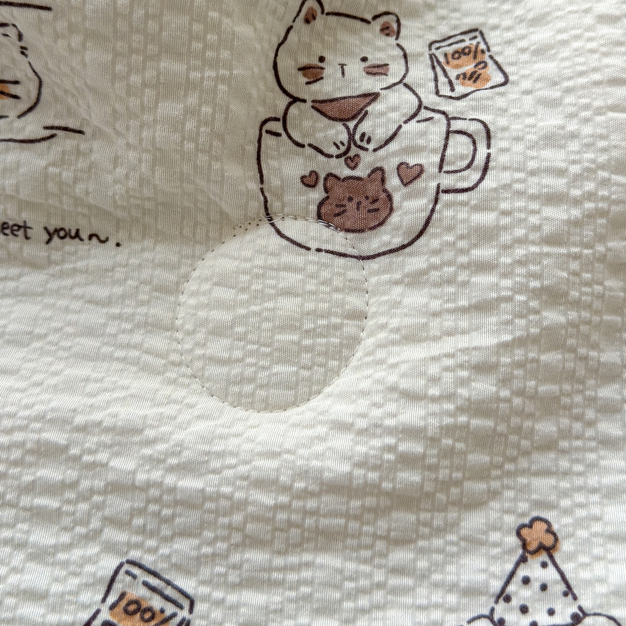 91家纺网 家纺一手货源 找家纺 晚爱 2026新款泡芙棉双层纱夏被四件套小清新泡泡纱夏被四件套 5喵星人