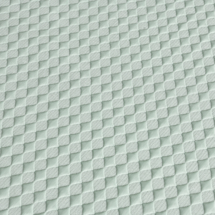 91家纺网 家纺一手货源 找家纺 梦之星 2026新款PE凉感豆豆凉席绣花三明治复合三件套 格韵-绿-平铺款