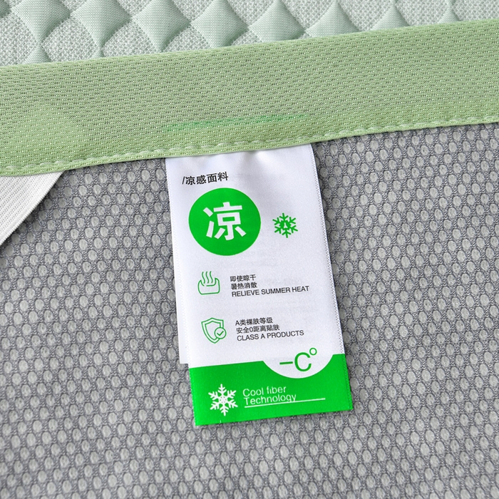 91家纺网 家纺一手货源 找家纺 梦之星 2026新款PE凉感豆豆凉席绣花三明治复合三件套 格韵-绿-平铺款