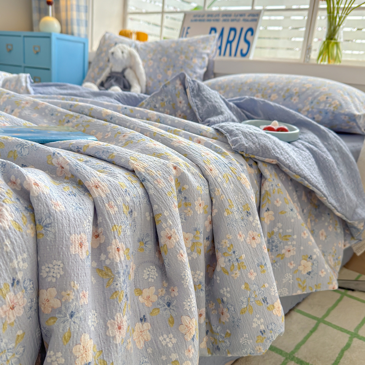 91家纺网 家纺一手货源 找家纺 晚爱 2026新款泡芙棉双层纱夏被四件套小清新泡泡纱夏被四件套 9蓝雪花