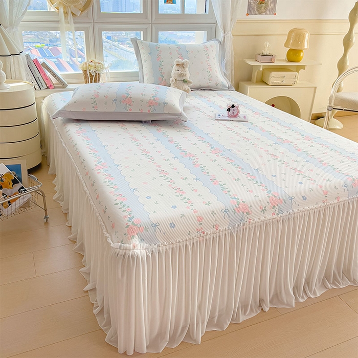 91家纺网 家纺一手货源 找家纺 宜派家纺 2026新款夏季花卉冰丝床裙席凉感值过0.21单件夏天冰豆豆A类可机洗学生宿舍空调软席 花知晓-床裙